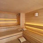 Centre By Ihg Hotel