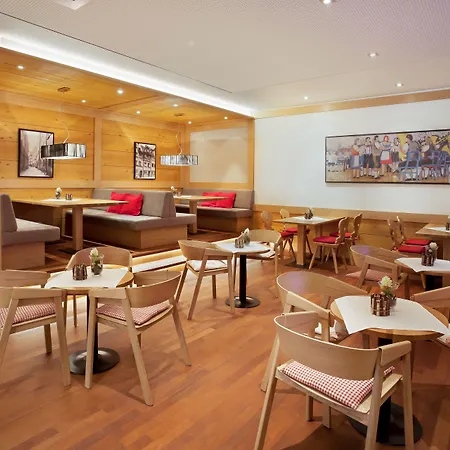 Hotel Centre By Ihg 4*