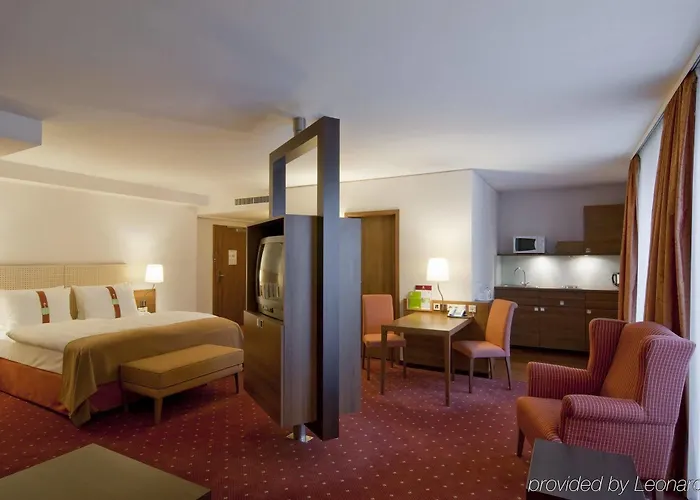 Centre By Ihg 4*
