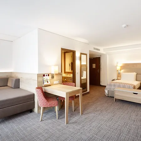 Centre By Ihg 4* Nürnberg