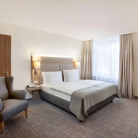 Hotel Centre By Ihg 4*