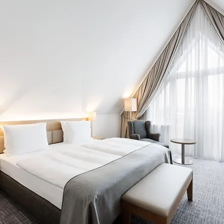 Centre By Ihg 4*