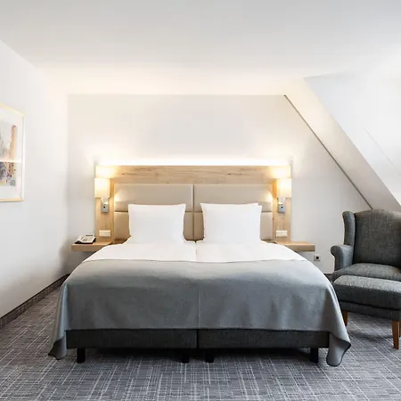 Centre By Ihg 4*