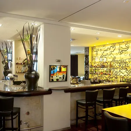 Centre By Ihg