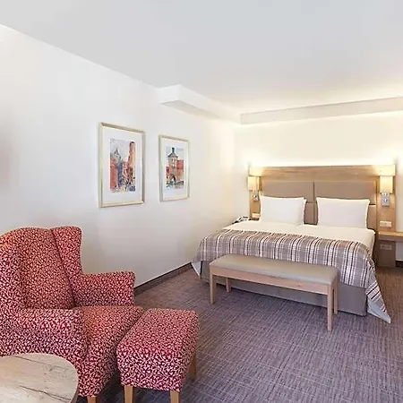 Centre By Ihg 4*