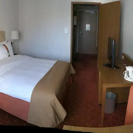 Centre By Ihg 4*