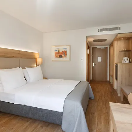 Centre By Ihg